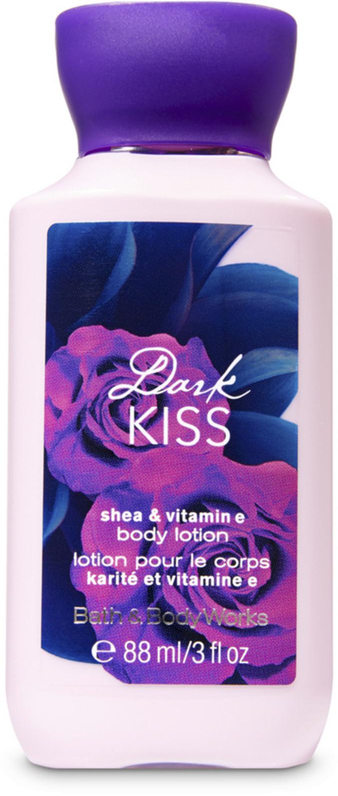 Dark Kiss Dark Kiss