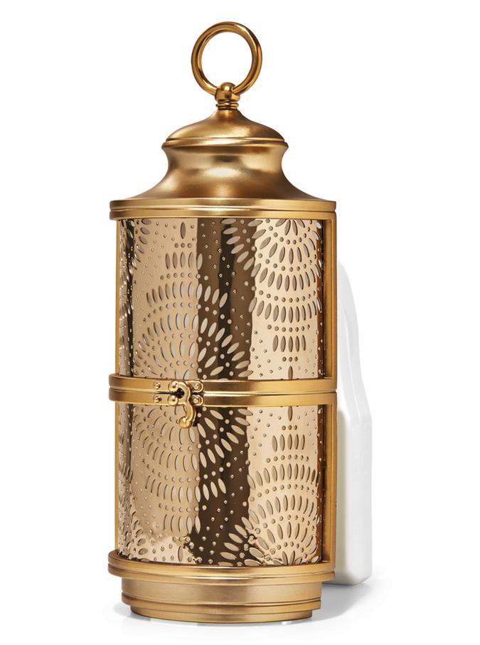 Gold Lantern  Gold Lantern 